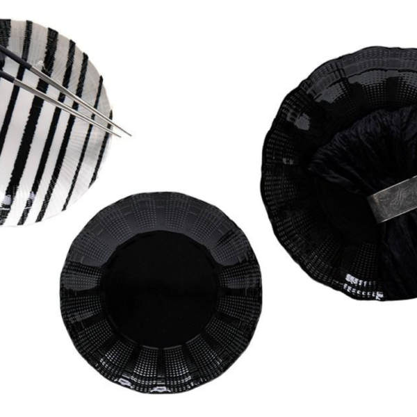 طقم عشاء كوب  بورسلين لوتس، 18 قطعة كوراي شريط أسود